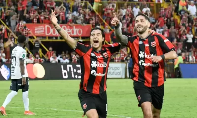 Jonathan moya fue hoy el hombre gol de Alajuelense, para la victoria sobre Cartaginés. Foto: Keydel Romero.