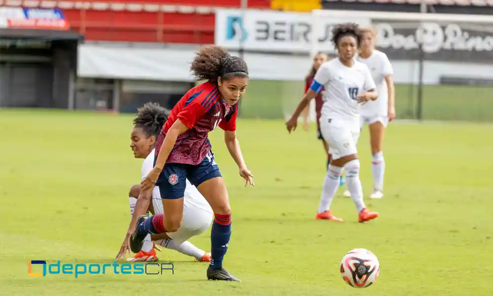 La Selección Femenina sumó su cuarto juego consecutivo sin victoria. Cayó esta tarde ante Panamá. Foto: FCRF.