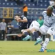 La marca sobre Leonardo Alfaro, del Cartaginés, en este caso, de Johnny Gordon, fue muy fuerte. Foto: CSC.