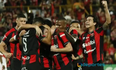 El gol de Toril le permitió a Alajuelense manejar mejor el partido, con una ventaja de dos tantos. Foto: LDA.