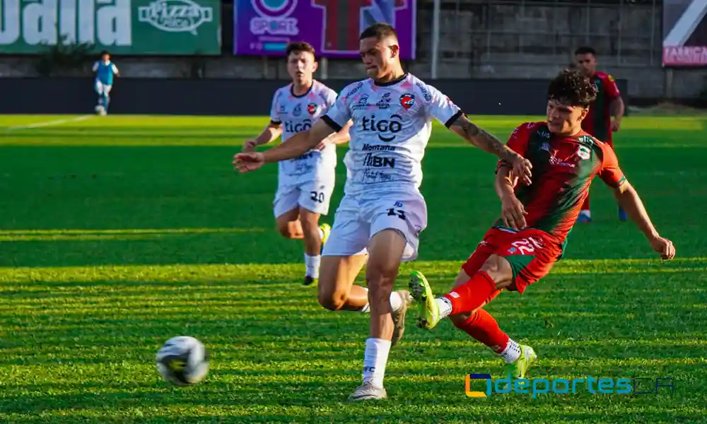 Guanacasteca y Puntarenas igualaron 1 – 1 esta tarde en Nicoya. Foto: andrey18er / Unafut.