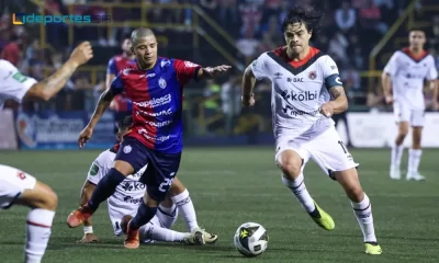 San Carlos y Alajuelense empatan en un duelo cerrado y sin goles